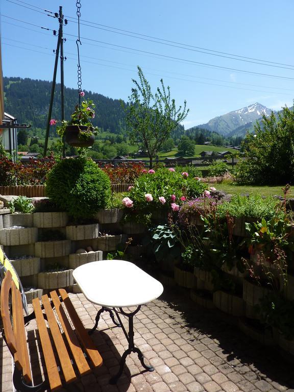 Chalet Aebnetbode Γκστάαντ Δωμάτιο φωτογραφία