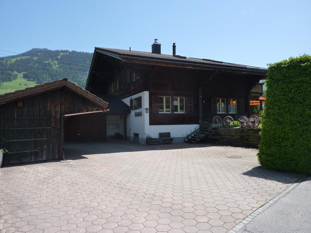Chalet Aebnetbode Γκστάαντ Δωμάτιο φωτογραφία